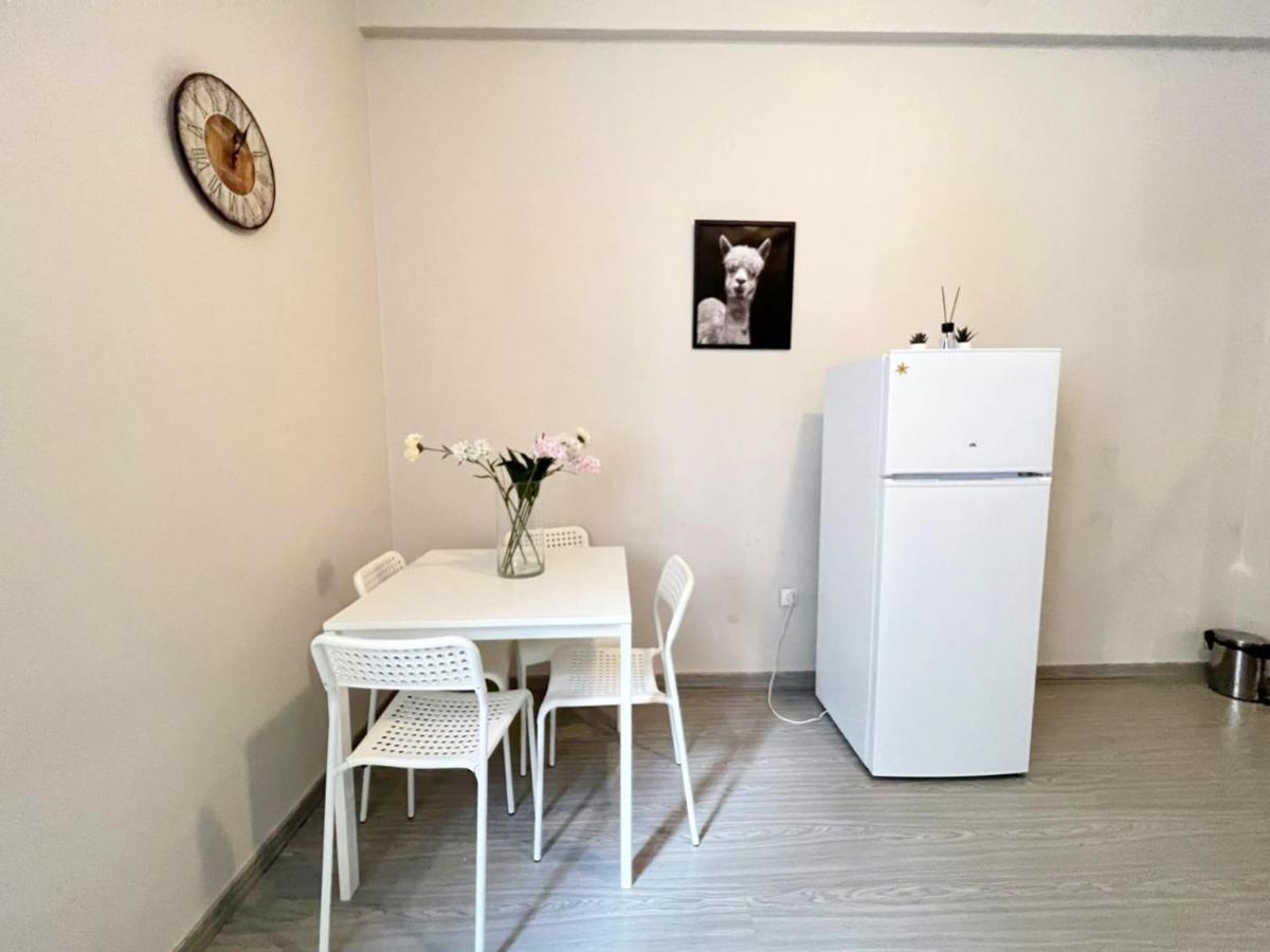 Wsd Golden Times 8 Apartment Hotel 雅典 外观 照片