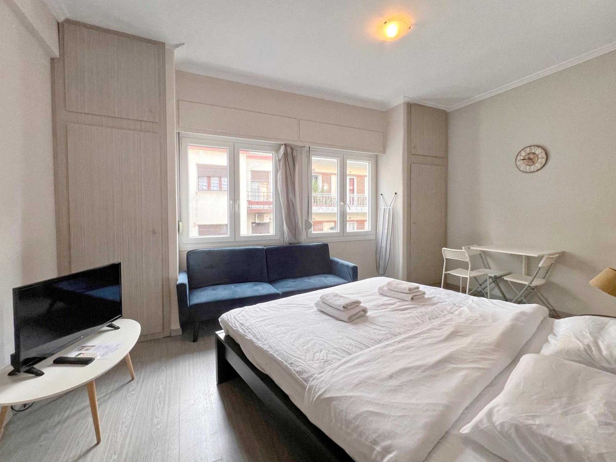 Wsd Golden Times 8 Apartment Hotel 雅典 外观 照片