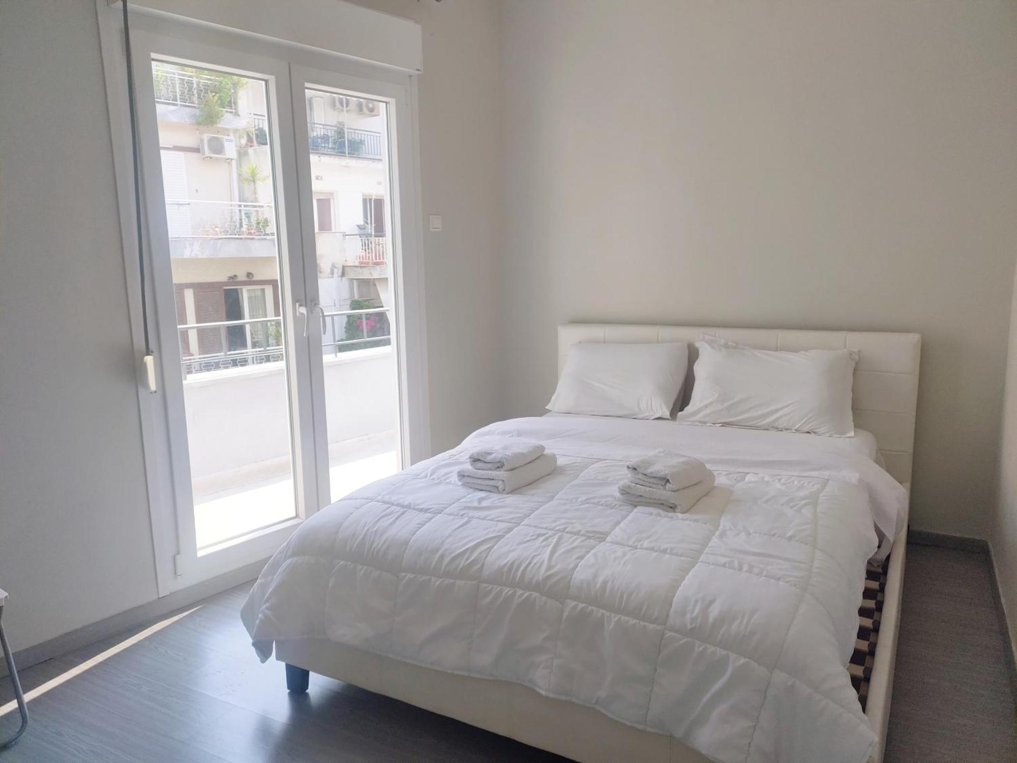 Wsd Golden Times 8 Apartment Hotel 雅典 外观 照片