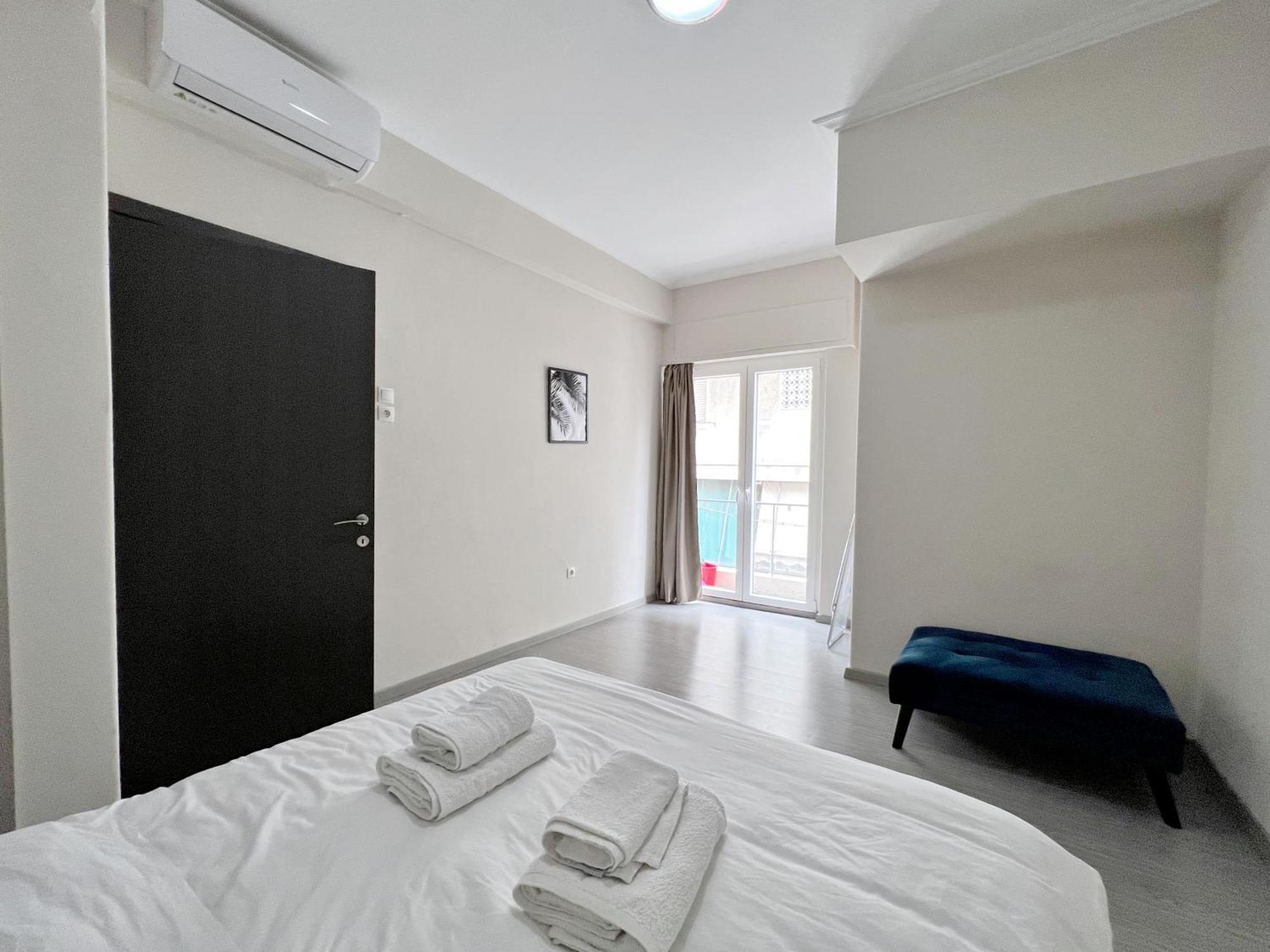 Wsd Golden Times 8 Apartment Hotel 雅典 外观 照片